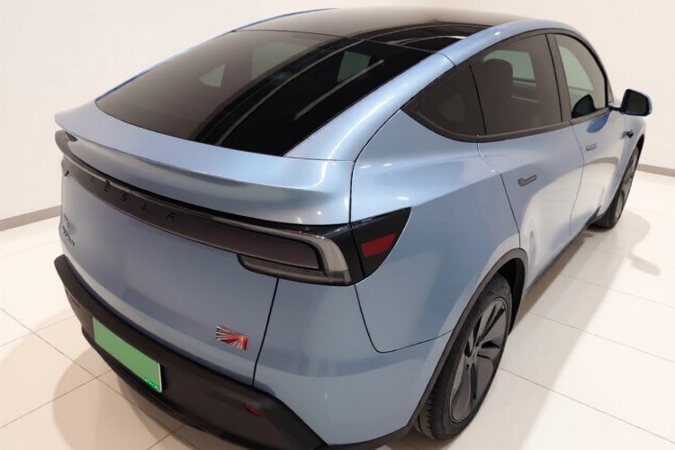 Used Tesla Model Y 2025 Rear-Wheel Drive First Edition Rear Right 45 Deg