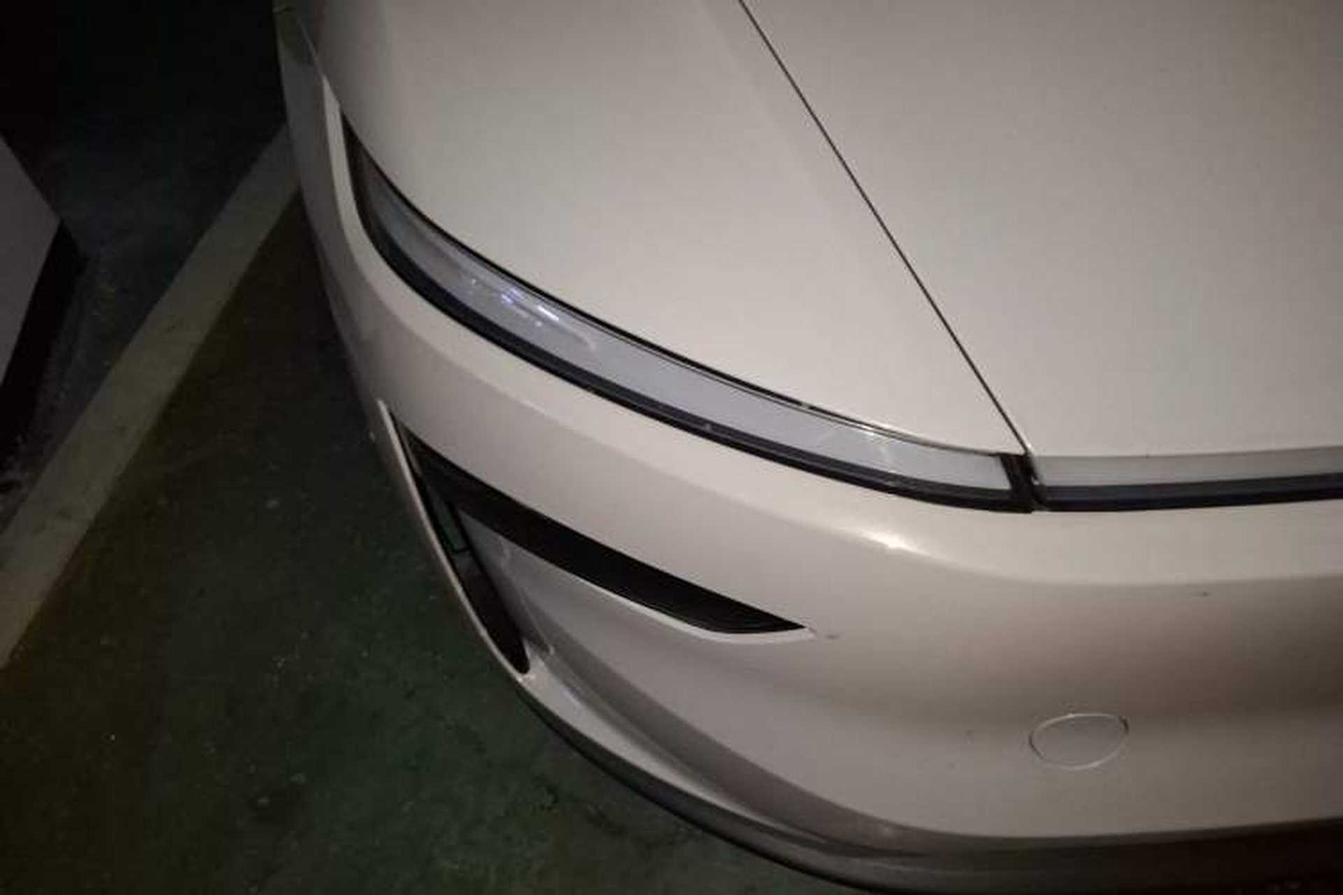 Used Tesla Model Y 2025 Long-Range All-Wheel Drive First Edition Right Front Headlight