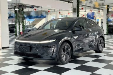 Used Tesla Model Y 2025 Rear-Wheel Drive First Edition