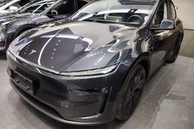 Used Tesla Model Y 2025 Rear-Wheel-Drive Version