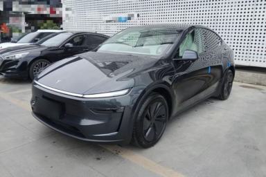 Used Tesla Model Y 2025 Rear-Wheel-Drive Version