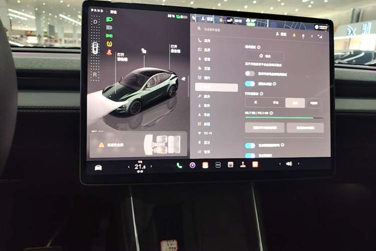 Used Tesla Model Y 2025 Long-Range All-Wheel-Drive Version Audio And AC Panel