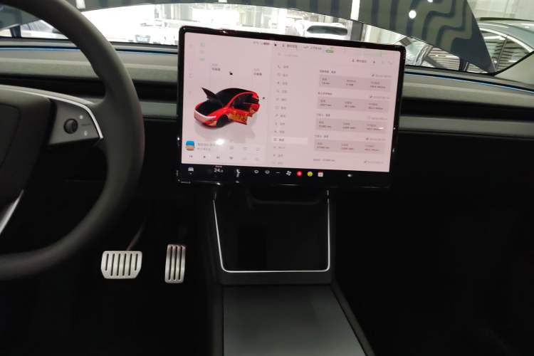 Used Tesla Model Y 2025 Rear-Wheel-Drive Version Audio And AC Panel