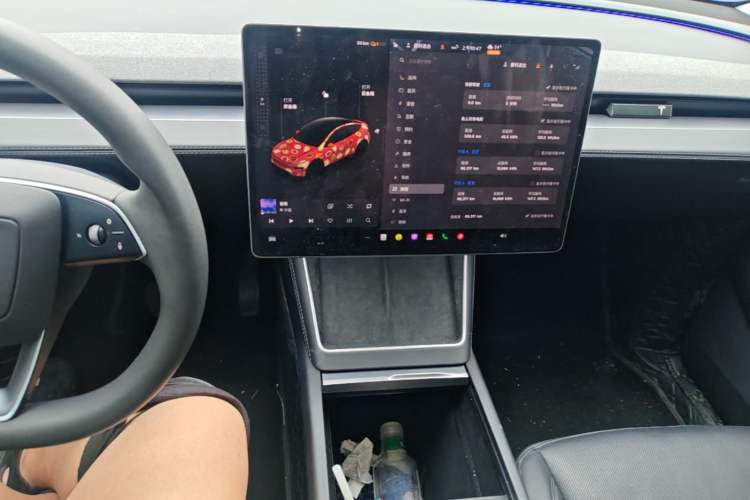 Used Tesla Model Y 2025 Rear-Wheel-Drive Version Audio And AC Panel