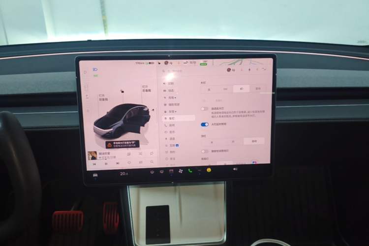 Used Tesla Model Y 2025 Rear-Wheel-Drive Version Audio And AC Panel