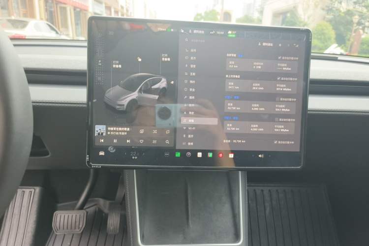 Used Tesla Model Y 2025 Rear-Wheel-Drive Version Audio And AC Panel