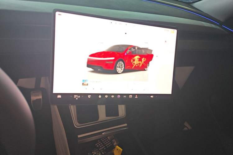 Used Tesla Model Y 2025 Long-Range All-Wheel Drive First Edition Audio And AC Panel