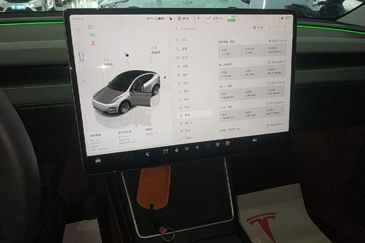 Used Tesla Model Y 2025 Rear-Wheel-Drive Version Audio And AC Panel