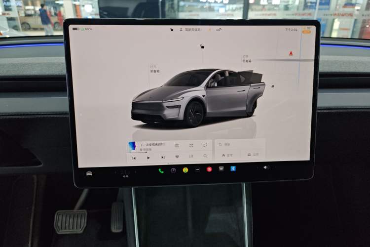 Used Tesla Model Y 2025 Rear-Wheel-Drive Version Audio And AC Panel