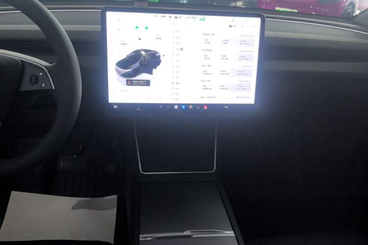 Used Tesla Model Y 2025 Rear-Wheel-Drive Version Audio And AC Panel