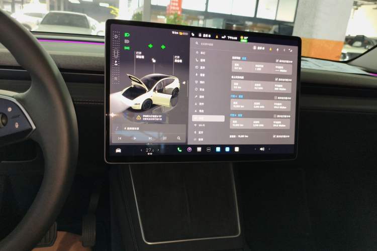 Used Tesla Model Y 2025 Rear-Wheel-Drive Version
