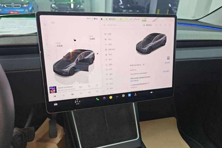 Used Tesla Model Y 2025 Rear-Wheel-Drive Version Audio And AC Panel
