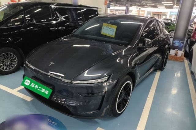 Used Tesla Model Y 2025 Rear-Wheel-Drive Version