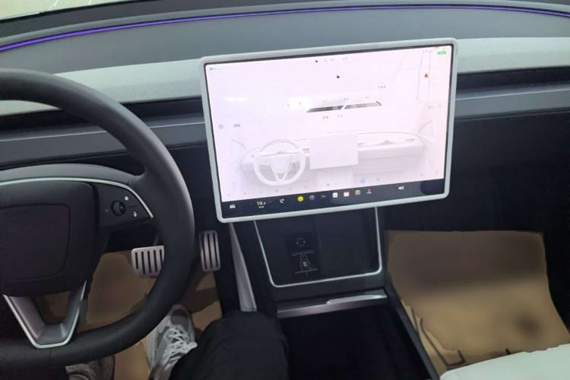 Used Tesla Model Y 2025 Rear-Wheel-Drive Version Center Console