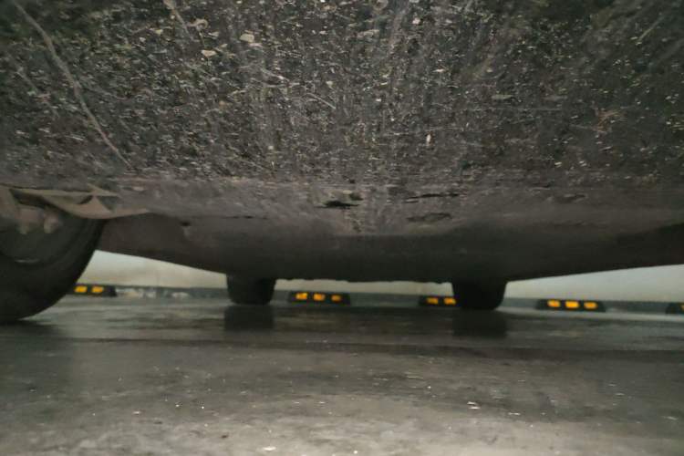 Used Tesla Model Y 2025 Long-Range All-Wheel Drive First Edition Chassis Front