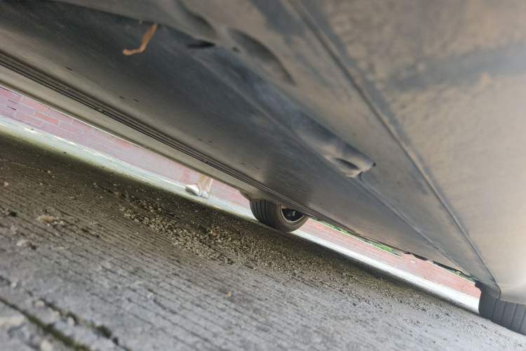 Used Tesla Model Y 2025 Rear-Wheel-Drive Version Chassis Front Left