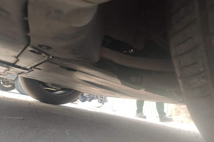 Used Tesla Model Y 2025 Rear-Wheel-Drive Version Chassis Front Right