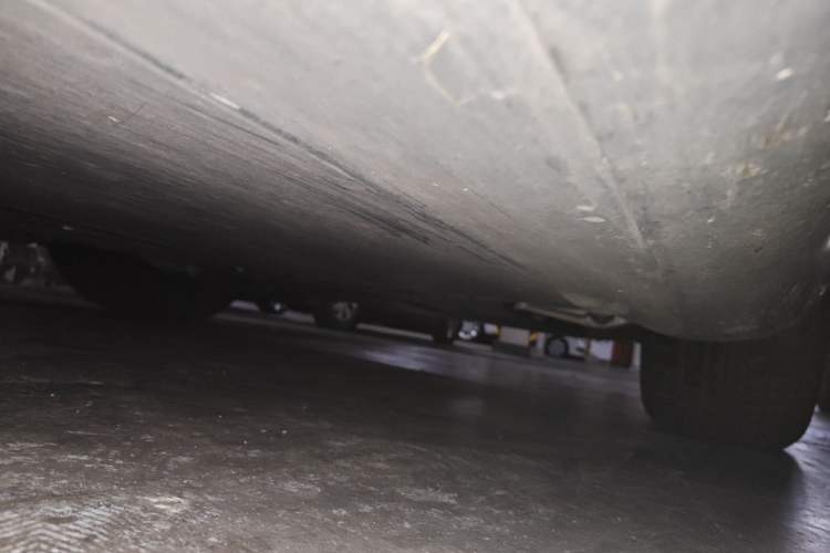 Used Tesla Model Y 2025 Long-Range All-Wheel Drive First Edition Chassis Front Right