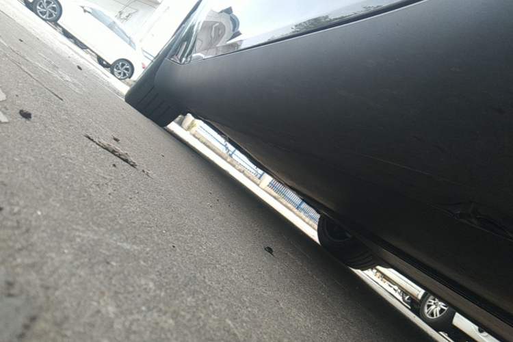 Used Tesla Model Y 2025 Rear-Wheel Drive First Edition Chassis Front Right