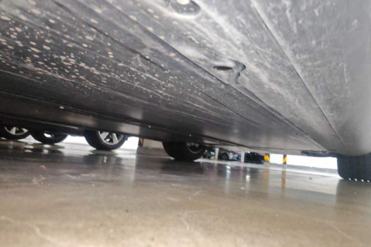 Used Tesla Model Y 2025 Rear-Wheel-Drive Version Chassis Rear Right
