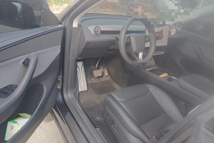 Used Tesla Model Y 2025 Rear-Wheel-Drive Version Driver Seat