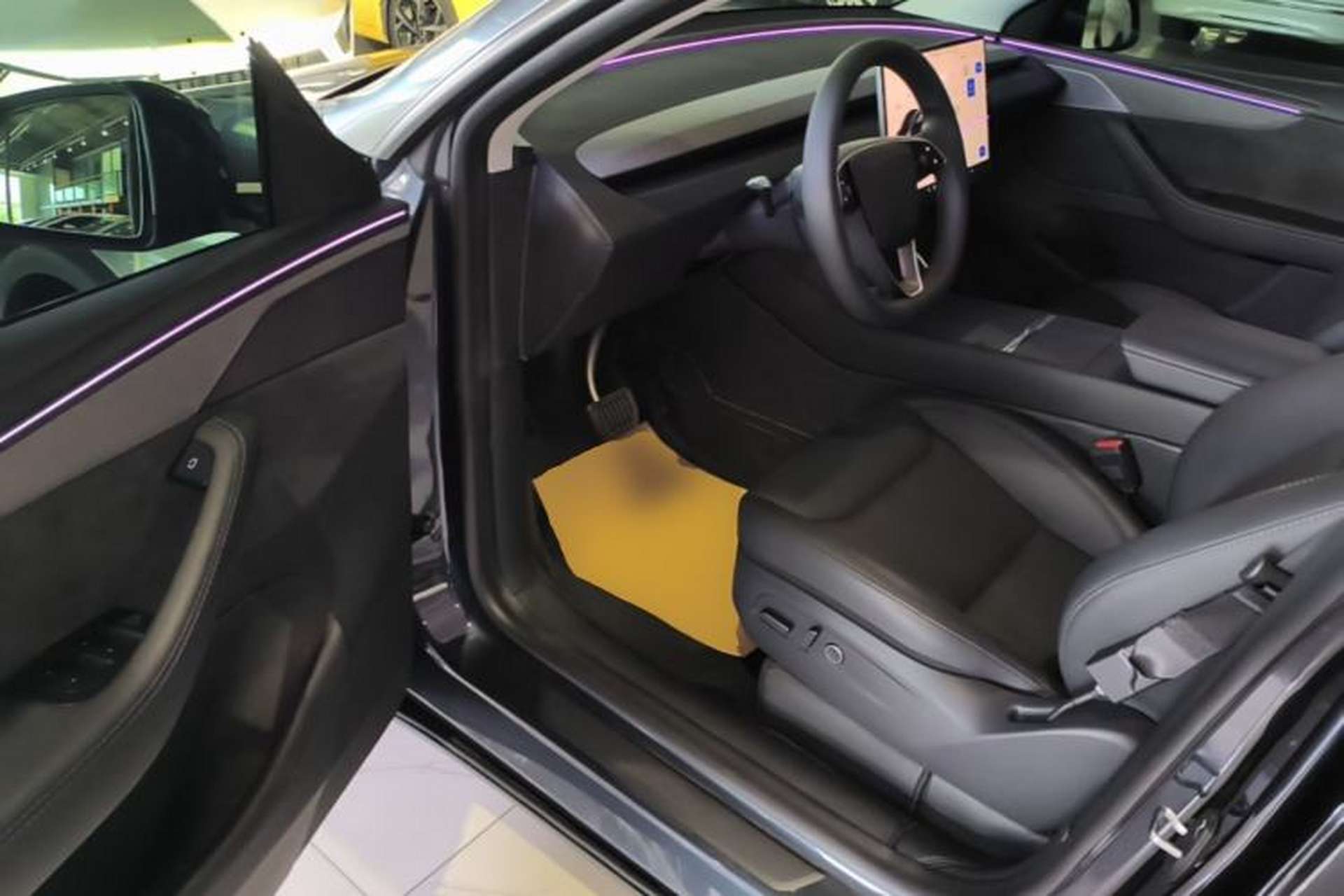 Used Tesla Model Y 2025 Updated Version Long-Range All-Wheel Drive Driver Seat