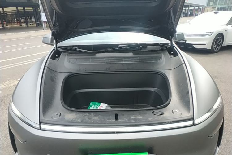Used Tesla Model Y 2025 Rear-Wheel-Drive Version Engine Bay