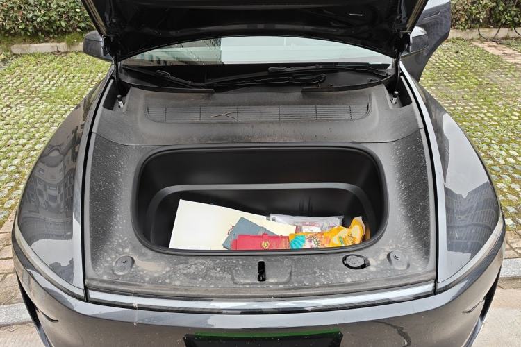 Used Tesla Model Y 2025 Rear-Wheel-Drive Version Engine Bay