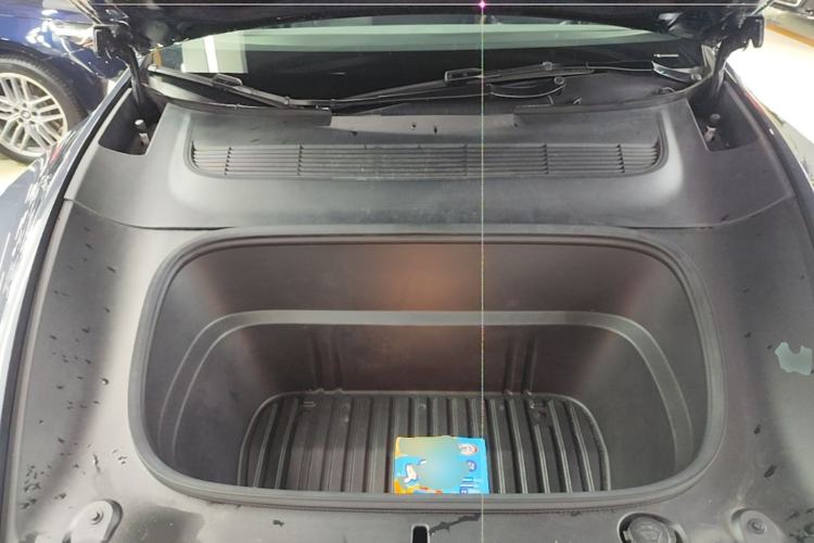 Used Tesla Model Y 2025 Rear-Wheel-Drive Version Engine Bay