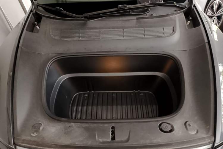 Used Tesla Model Y 2025 Rear-Wheel Drive First Edition Engine Bay