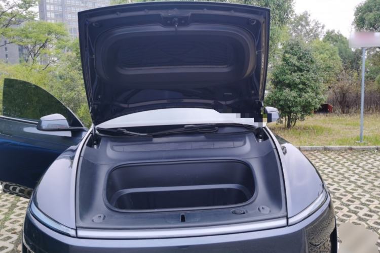 Used Tesla Model Y 2025 Rear-Wheel-Drive Version Engine Bay