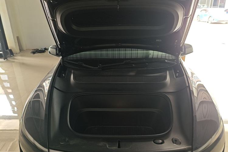Used Tesla Model Y 2025 Long-Range All-Wheel-Drive Version Engine Bay