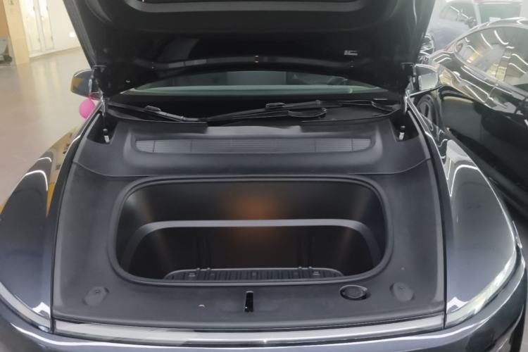 Used Tesla Model Y 2025 Long-Range All-Wheel-Drive Version Engine Bay