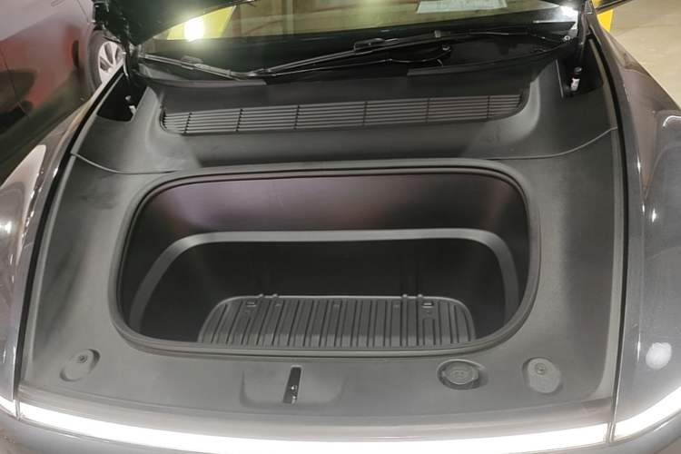 Used Tesla Model Y 2025 Long-Range All-Wheel Drive First Edition Engine Bay