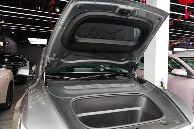 Used Tesla Model Y 2025 Long-Range All-Wheel-Drive Version Engine Bay