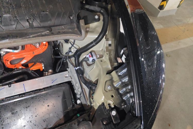 Used Tesla Model Y 2025 Rear-Wheel-Drive Version Engine Bay Left