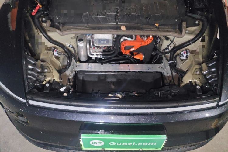 Used Tesla Model Y 2025 Rear-Wheel-Drive Version Engine Bay