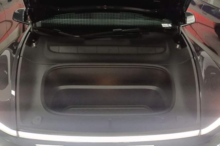 Used Tesla Model Y 2025 Rear-Wheel Drive First Edition Engine Bay