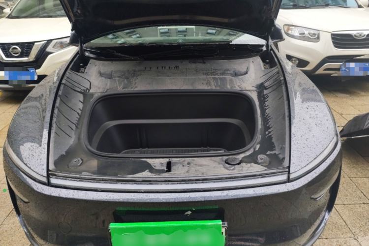 Used Tesla Model Y 2025 Rear-Wheel-Drive Version Engine Bay