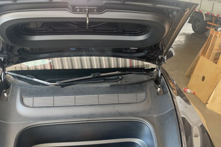 Used Tesla Model Y 2025 Rear-Wheel Drive First Edition Engine Bay