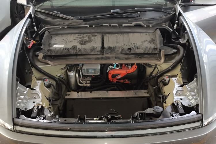 Used Tesla Model Y 2025 Rear-Wheel Drive First Edition Engine Bay