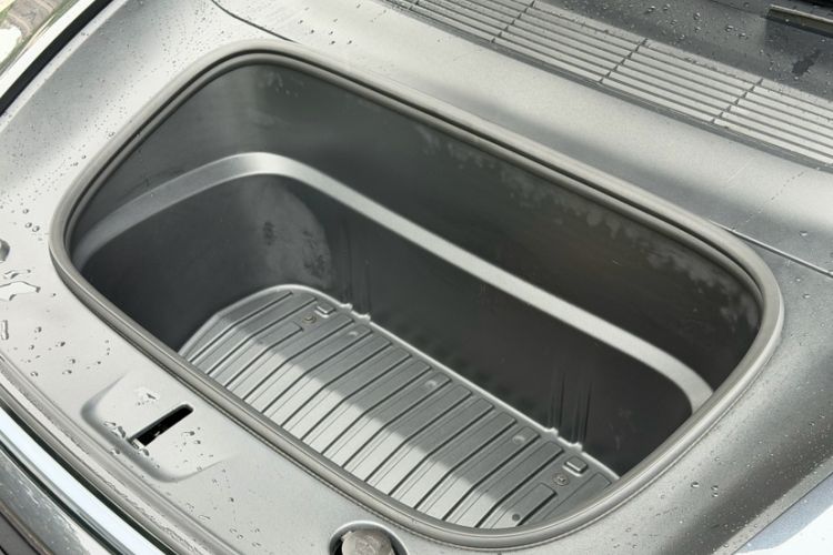 Used Tesla Model Y 2025 Long-Range All-Wheel Drive First Edition Engine Bay