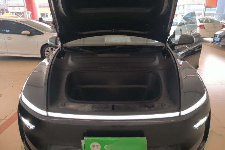 Used Tesla Model Y 2025 Rear-Wheel-Drive Version Engine Bay