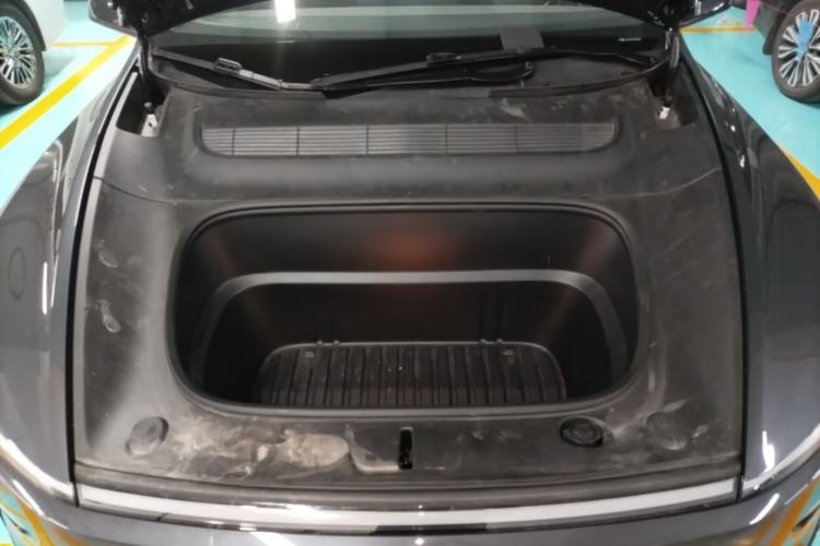 Used Tesla Model Y 2025 Rear-Wheel Drive First Edition Engine Bay