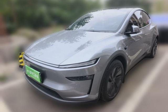 Used Tesla Model Y 2025 Rear-Wheel-Drive Version