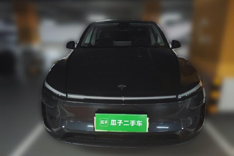 Used Tesla Model Y 2025 Rear-Wheel Drive First Edition Exterior 1