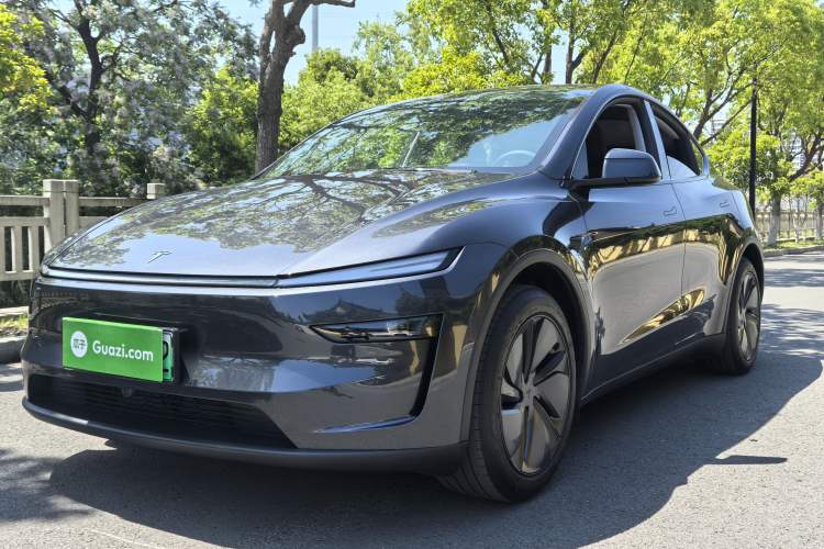 Used Tesla Model Y 2025 Rear-Wheel-Drive Version Exterior 1