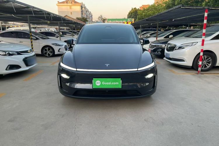 Used Tesla Model Y 2025 Rear-Wheel-Drive Version Exterior 2