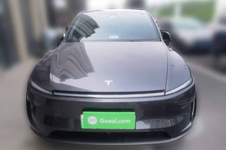 Used Tesla Model Y 2025 Long-Range All-Wheel-Drive Version Front