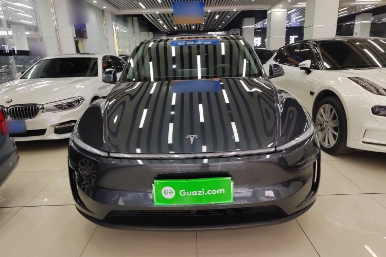 Used Tesla Model Y 2025 Rear-Wheel-Drive Version Front